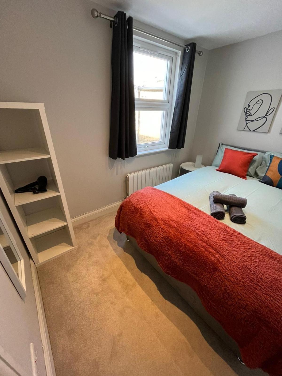 Brentford Guest Rooms Exterior foto